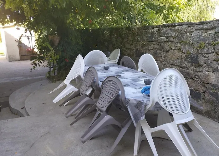 Maison Avec Jardin Сasa de vacaciones *